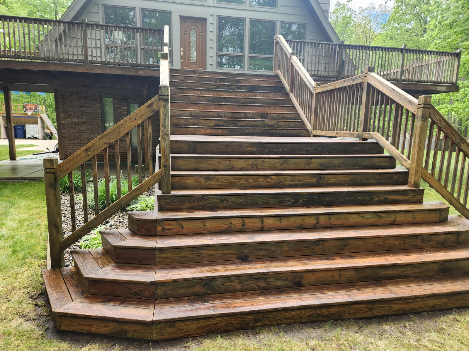 Wood deck and stairs after Kodiak cleaning